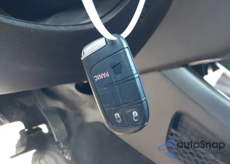 2017 Dodge Journey Crossroad Plus z USA, uszkodzony, nr VIN 3C4PDCGG7HT556604